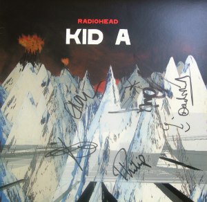 KID A 10" signed by all members of Radiohead Autograph