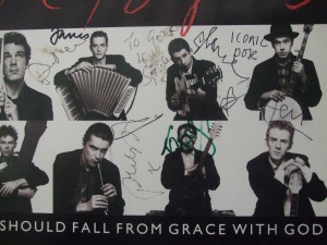 If I should Fall from Grace 12" signed by all Pogues autograph except Darryl Hunt